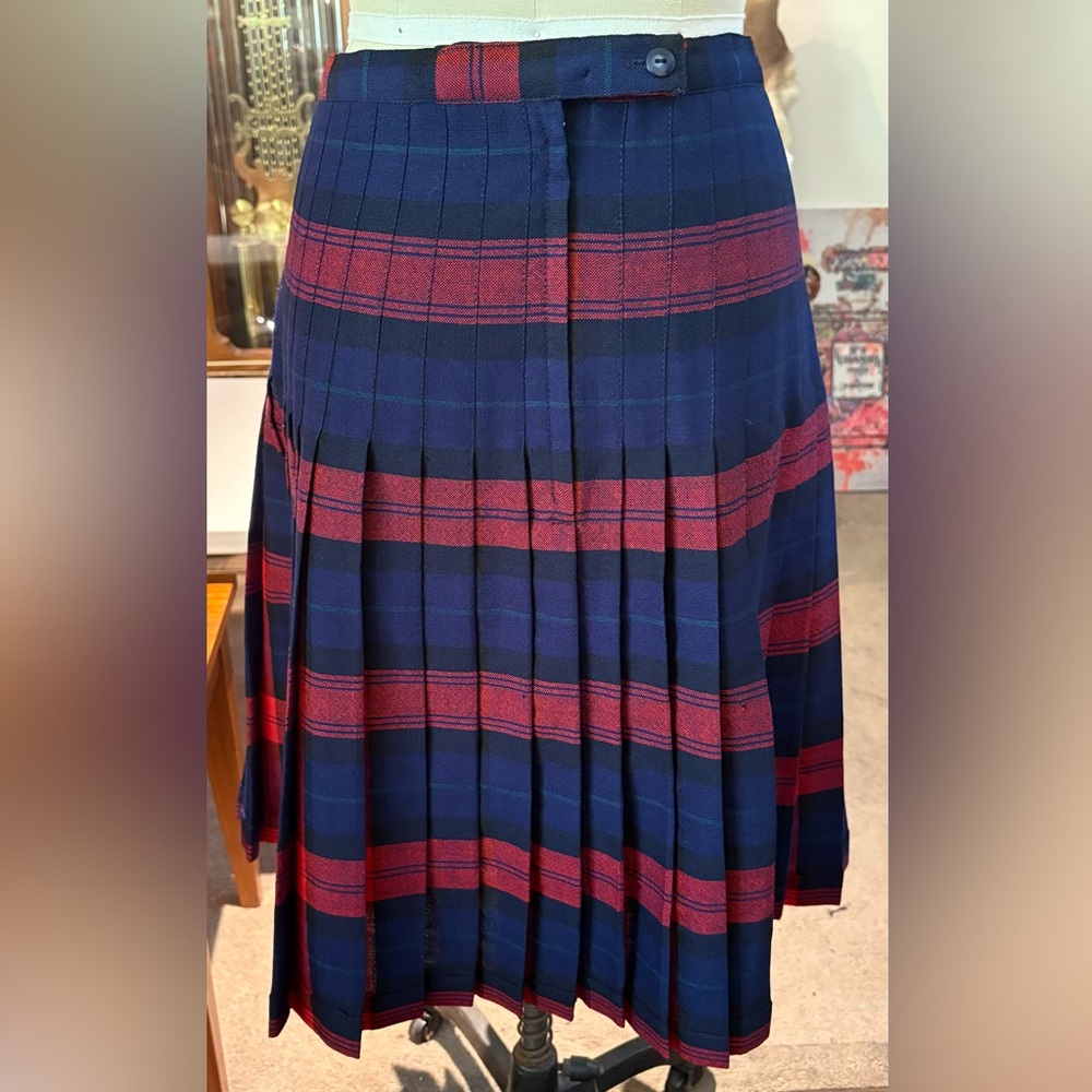 Vintage Highland Queen Red & Navy Plaid Tartan Wool Skirt - Picture 6 of 10